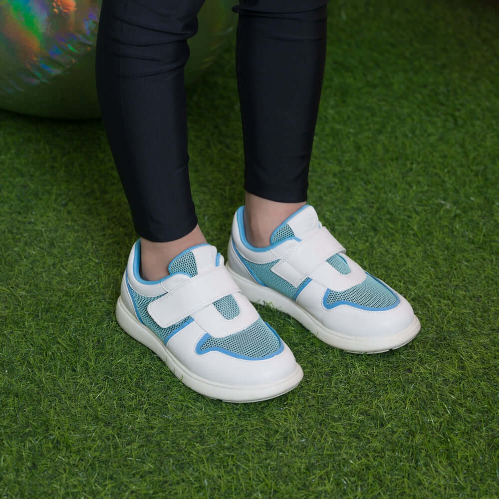 Avery Extra Lightweight Kids Sneakers Lightest Breathable Safe Walking shoes for Active little Feets-4