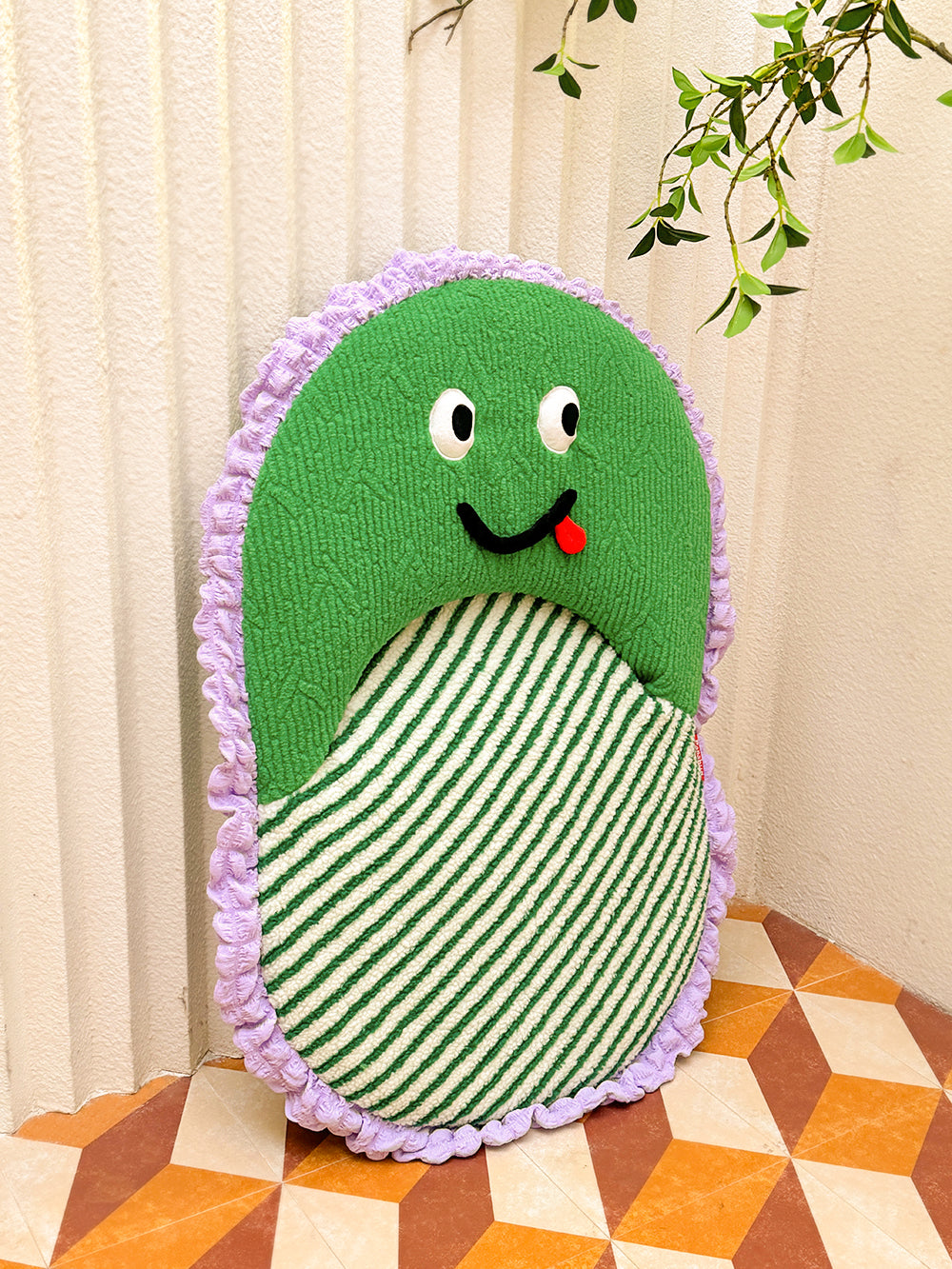 Smiley Friend Foldable Chair-4