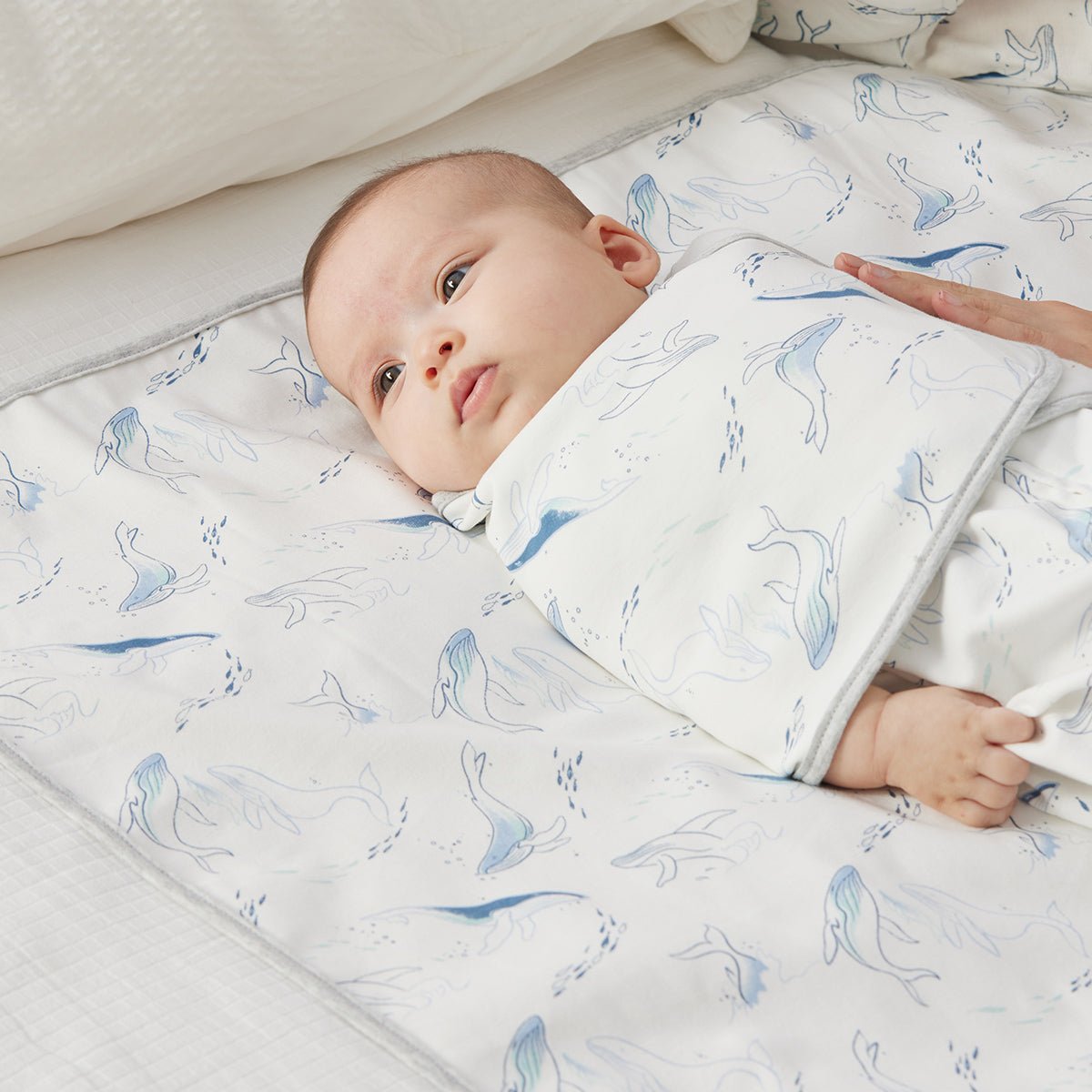 Waterproof Whale Changing Mat for Newborn Babies White Color-1