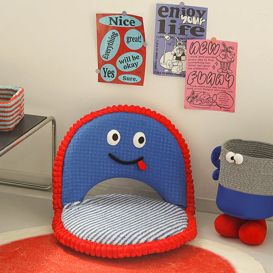 Smiley Friend Foldable Chair-1